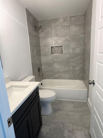13194 Lake Conroe Bay Road, Willis, TX 77318