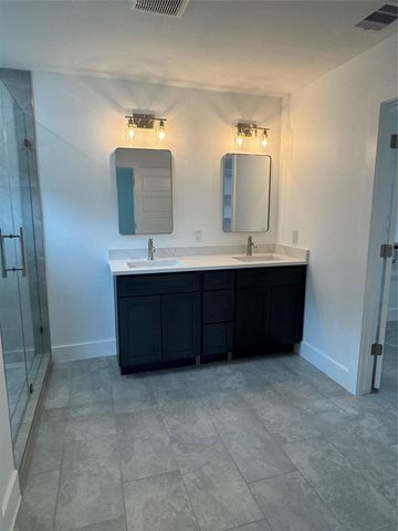 13194 Lake Conroe Bay Road, Willis, TX 77318