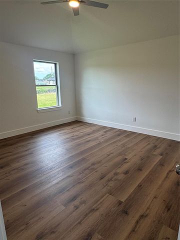 13194 Lake Conroe Bay Road, Willis, TX 77318