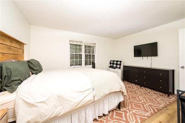 127 Lablanc Way NW, Atlanta, GA 30327