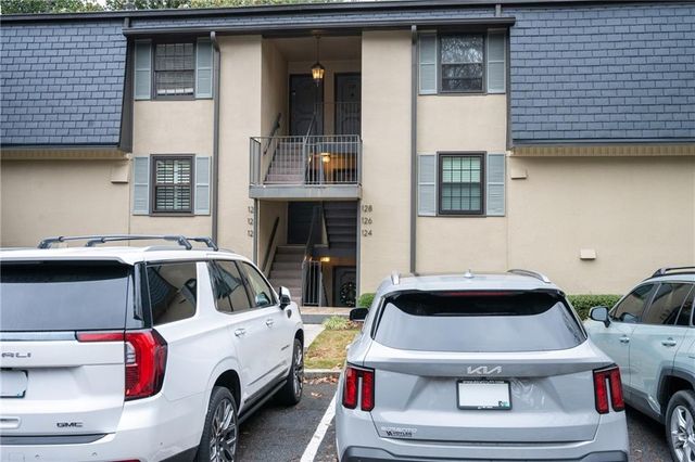 127 Lablanc Way NW, Atlanta, GA 30327