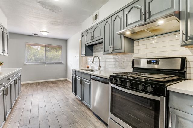 1308 Cochise Drive, Arlington, TX 76012