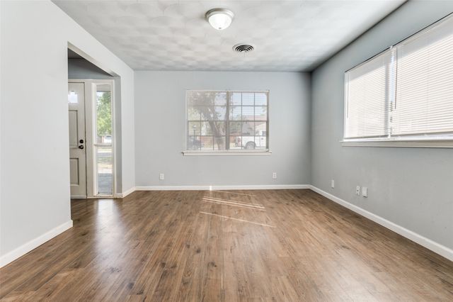 1308 Cochise Drive, Arlington, TX 76012