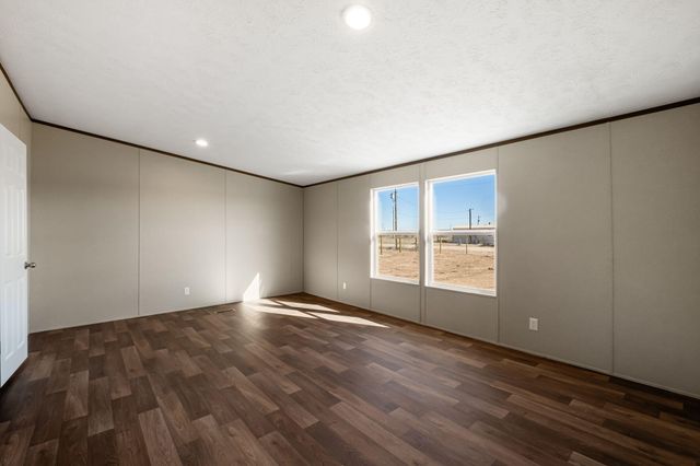 43 Washington Loop, Moriarty, NM 87035