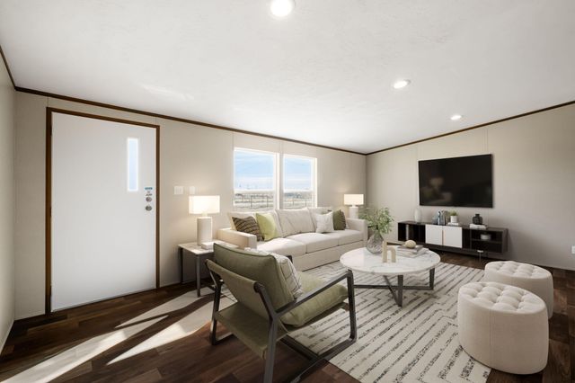 43 Washington Loop, Moriarty, NM 87035