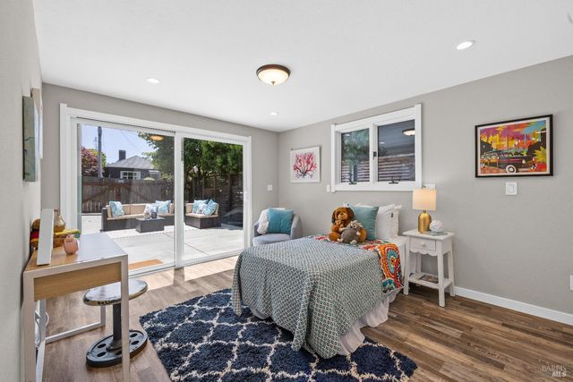32 Parkwood Ave, Mill Valley, CA 94941