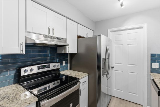 8101 Dowling CV B, Austin, TX 78745
