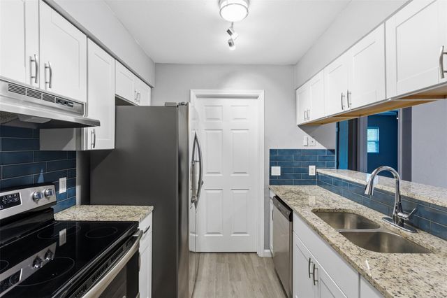 8101 Dowling CV B, Austin, TX 78745