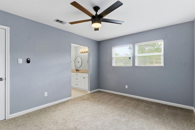 8101 Dowling CV B, Austin, TX 78745
