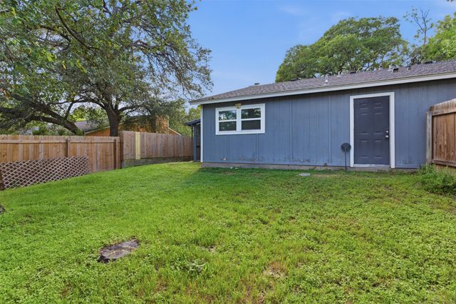 8101 Dowling CV B, Austin, TX 78745