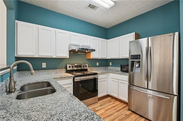 514 Berckman Drive NW, Lilburn, GA 30047