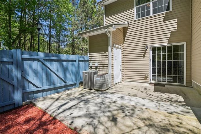 514 Berckman Drive NW, Lilburn, GA 30047