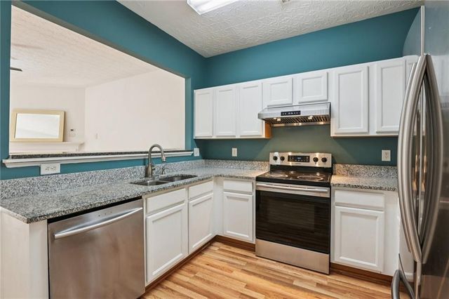 514 Berckman Drive NW, Lilburn, GA 30047