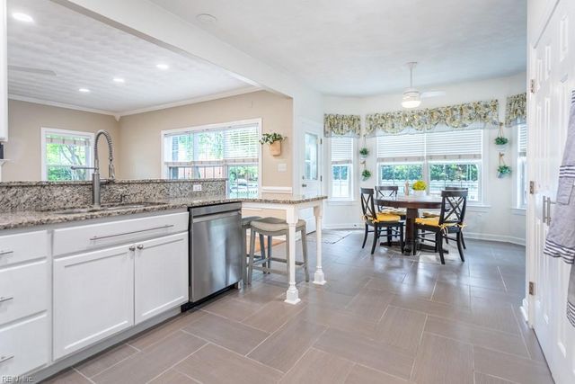 818 Brookside ARCH, Chesapeake, VA 23322