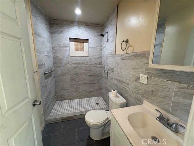 11615 185th, Artesia, CA 90701