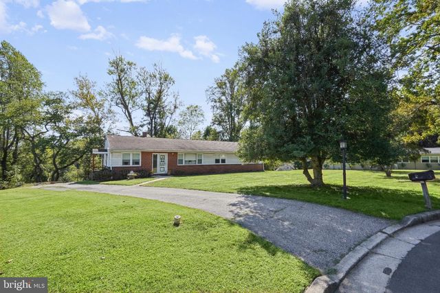 4 PEACHTREE CT, Baltimore, MD 21208