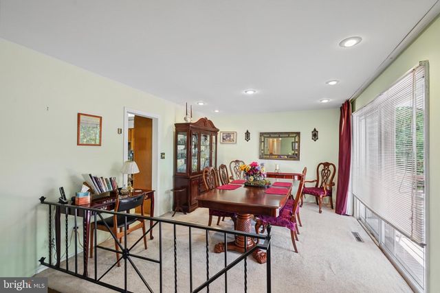 4 PEACHTREE CT, Baltimore, MD 21208
