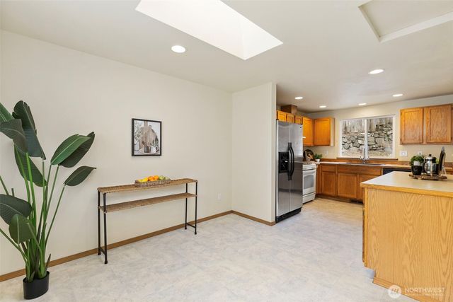 4557 NW Knute Anderson Road, Silverdale, WA 98383