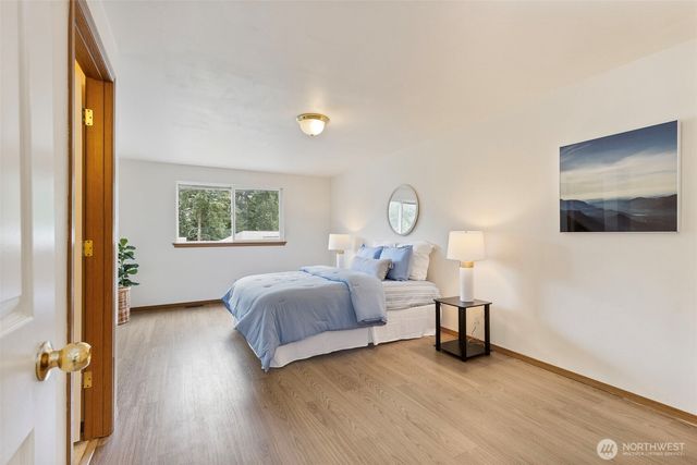 4557 NW Knute Anderson Road, Silverdale, WA 98383