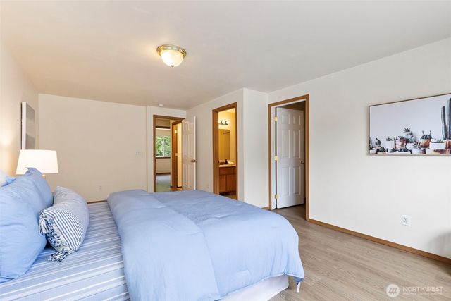 4557 NW Knute Anderson Road, Silverdale, WA 98383