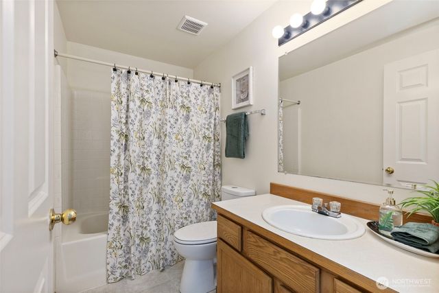 4557 NW Knute Anderson Road, Silverdale, WA 98383