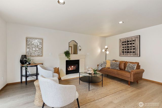 4557 NW Knute Anderson Road, Silverdale, WA 98383