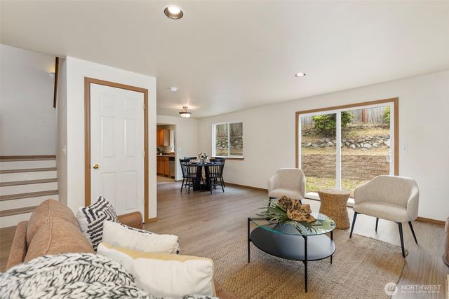 4557 NW Knute Anderson Road, Silverdale, WA 98383