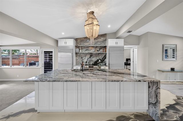 2436 Cat Cay Ln, Fort Lauderdale, FL 33312