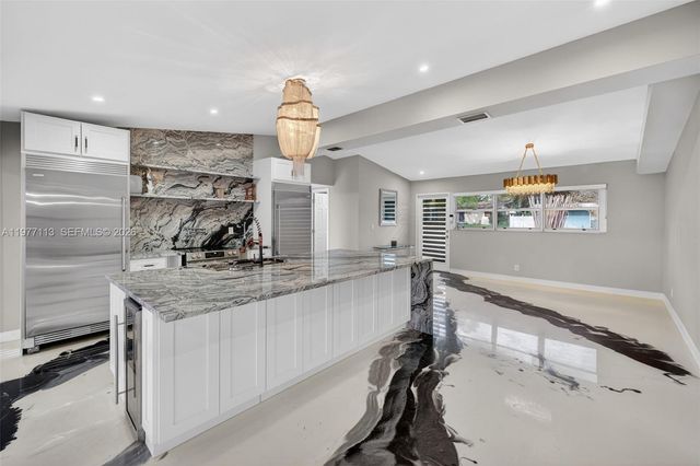 2436 Cat Cay Ln, Fort Lauderdale, FL 33312