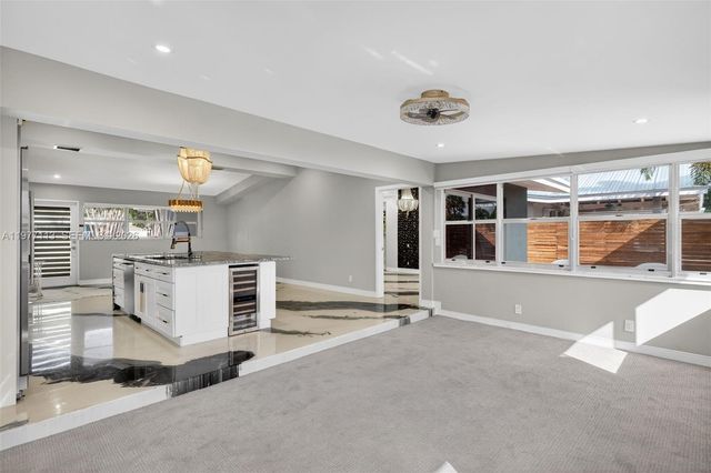 2436 Cat Cay Ln, Fort Lauderdale, FL 33312