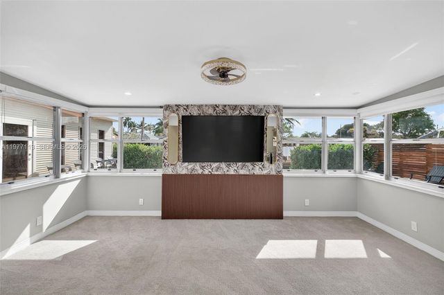 2436 Cat Cay Ln, Fort Lauderdale, FL 33312