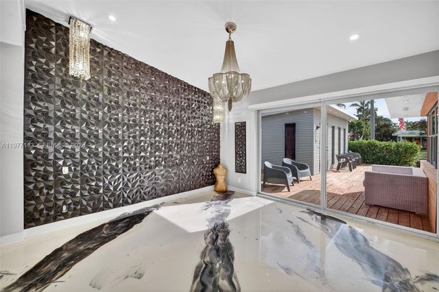 2436 Cat Cay Ln, Fort Lauderdale, FL 33312