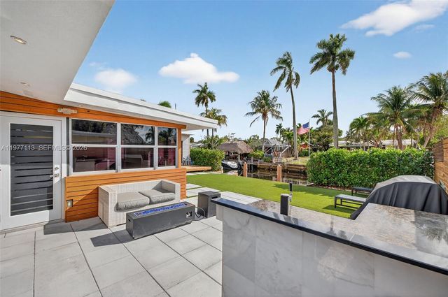 2436 Cat Cay Ln, Fort Lauderdale, FL 33312