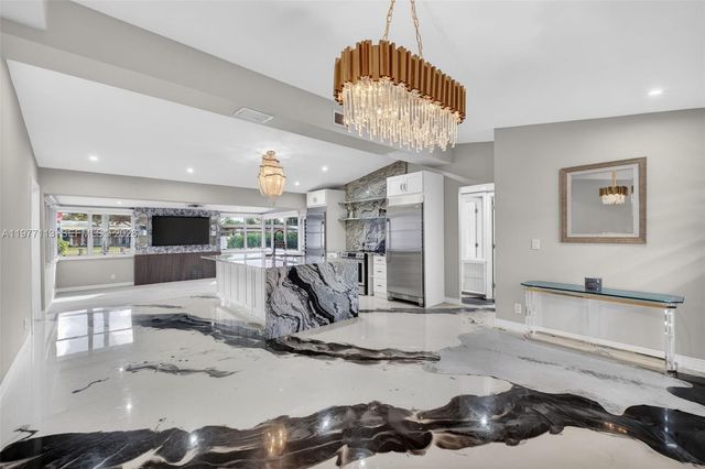 2436 Cat Cay Ln, Fort Lauderdale, FL 33312