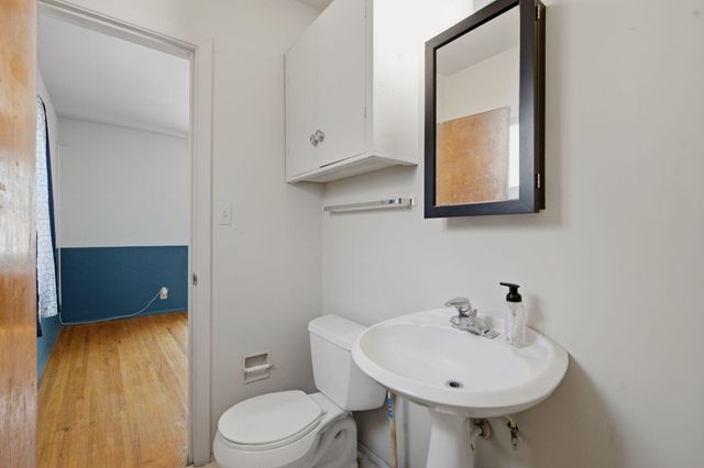 932 Florida Street SE, Albuquerque, NM 87108