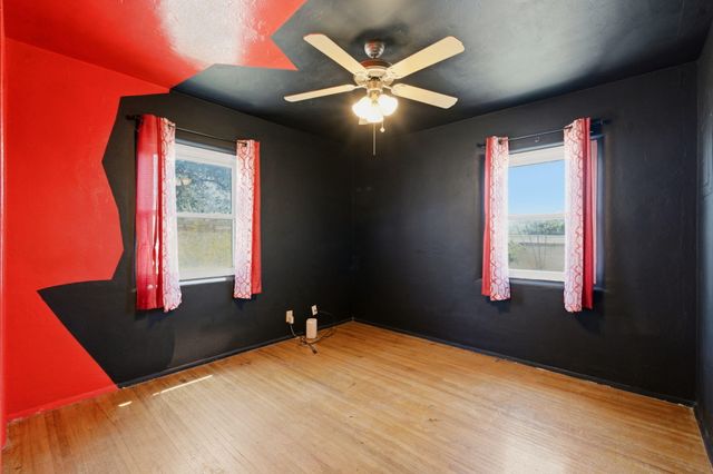 932 Florida Street SE, Albuquerque, NM 87108