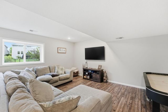 12423 72nd Street NE, Otsego, MN 55330