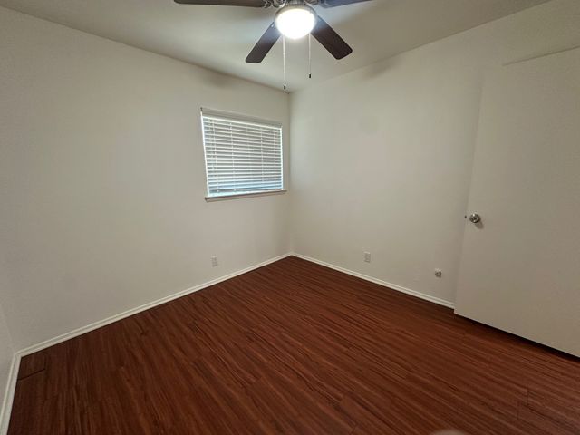 918 Eden Crest Drive, Garland, TX 75042