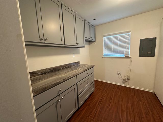 918 Eden Crest Drive, Garland, TX 75042