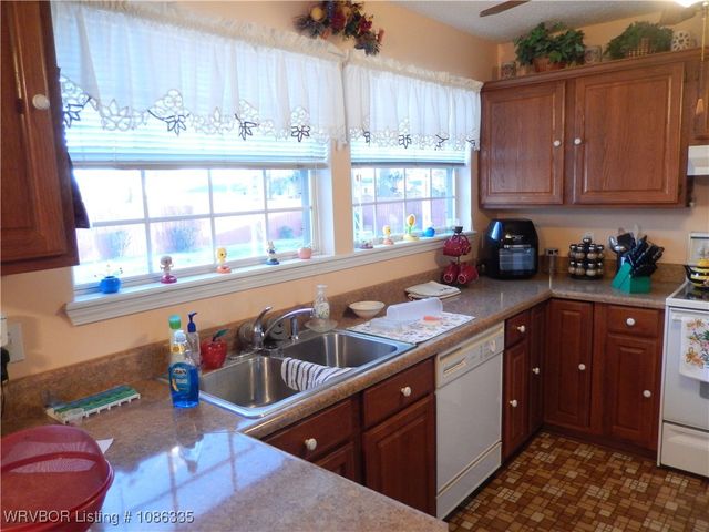 268 Riviera Drive, Booneville, AR 72927