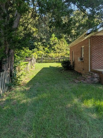 402 E 6th Avenue, Buena Vista, GA 31803