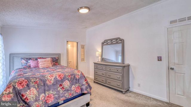 31 MULLICA WAY, Egg Harbor City, NJ 08215