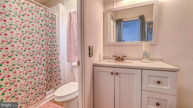 31 MULLICA WAY, Egg Harbor City, NJ 08215