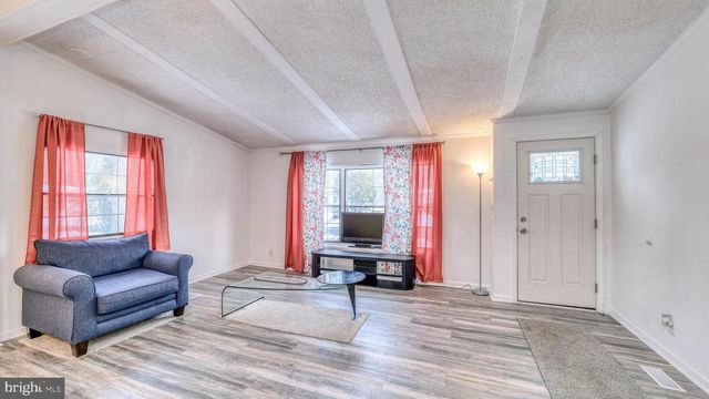 31 MULLICA WAY, Egg Harbor City, NJ 08215