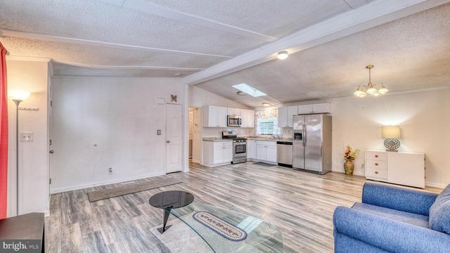 31 MULLICA WAY, Egg Harbor City, NJ 08215