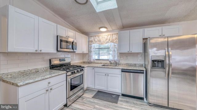 31 MULLICA WAY, Egg Harbor City, NJ 08215