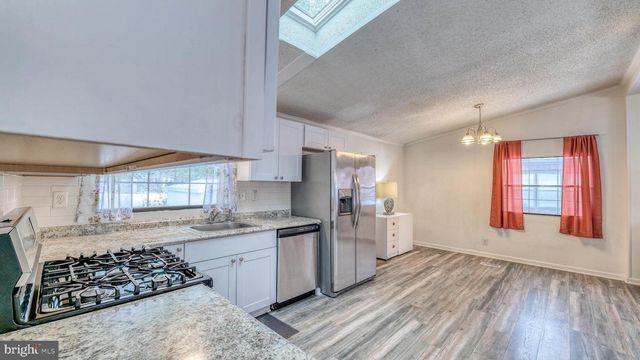 31 MULLICA WAY, Egg Harbor City, NJ 08215