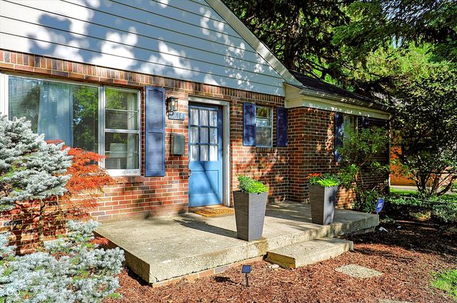 5614 Rosslyn Avenue, Indianapolis, IN 46220