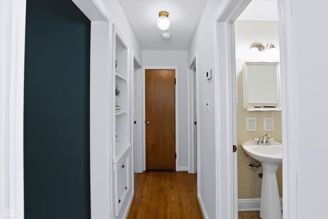 5614 Rosslyn Avenue, Indianapolis, IN 46220