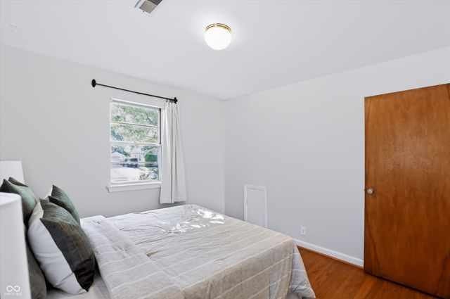 5614 Rosslyn Avenue, Indianapolis, IN 46220